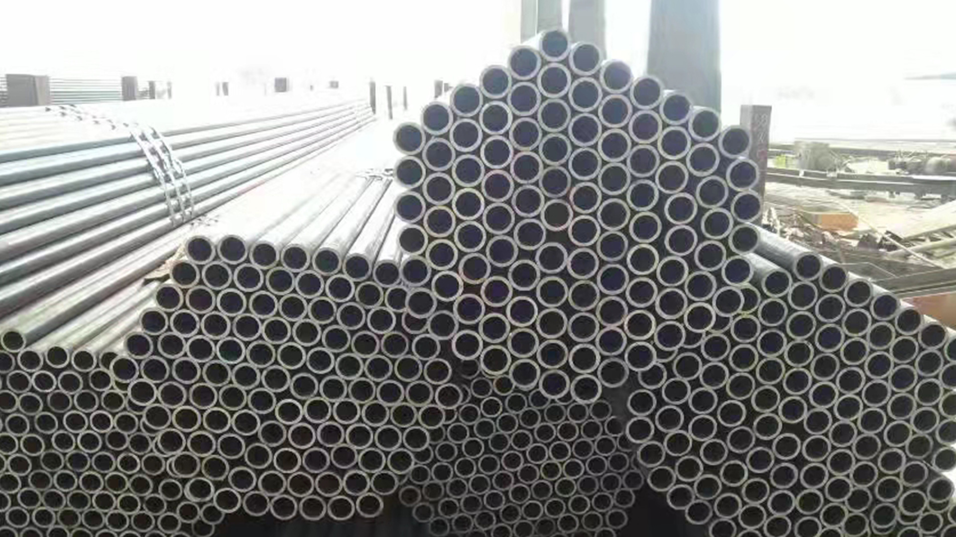 50x5無縫鋼管 50x5無縫鋼管